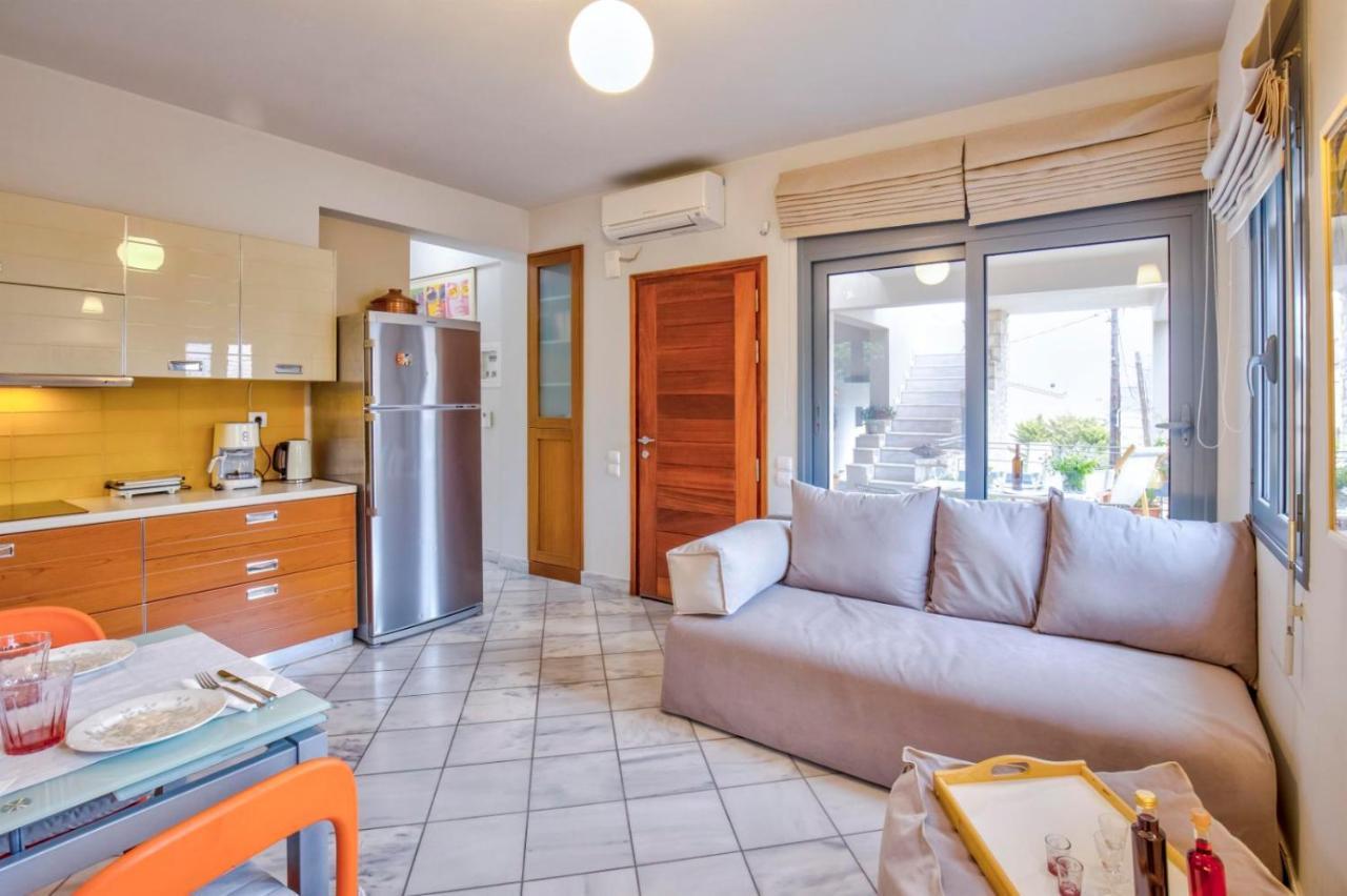 Modern Flat With Partial View