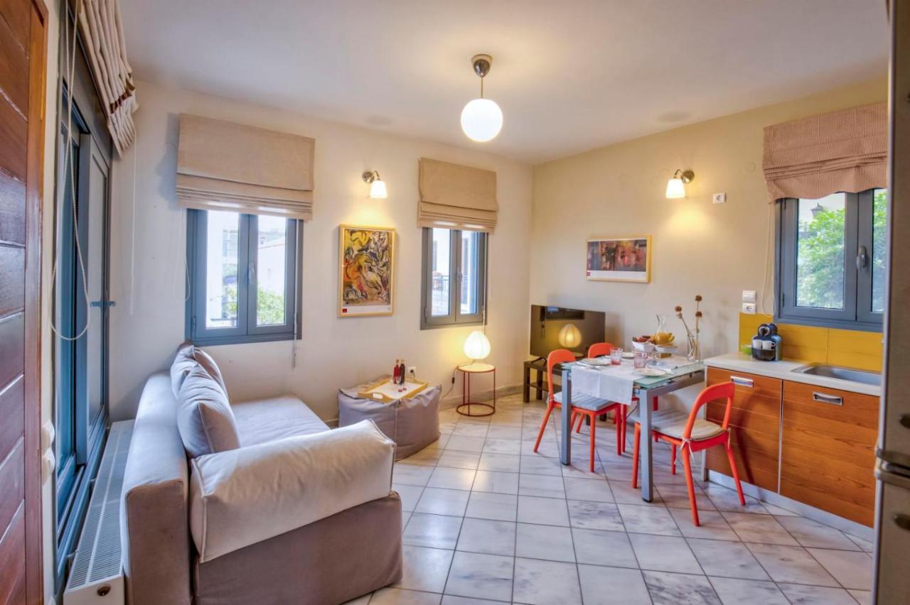 Modern Flat With Partial View *