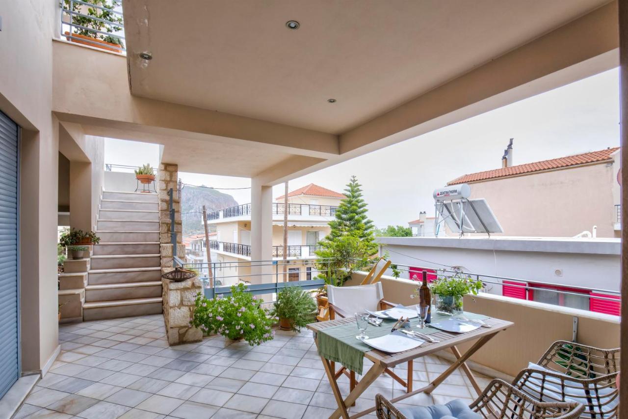 Apartment Modern Flat With Partial View